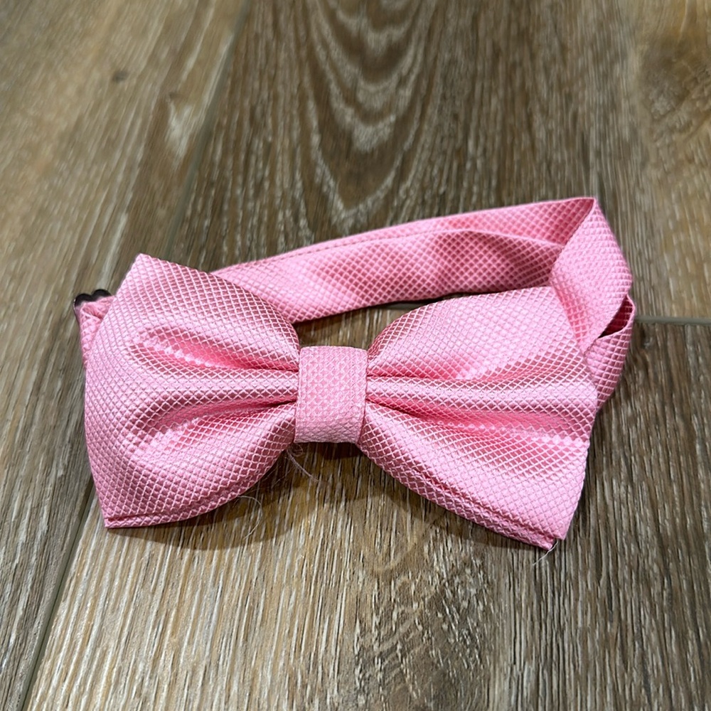 Pink Dog Bow Tie